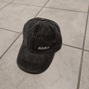 Black 'Mama' Embroidered Cap